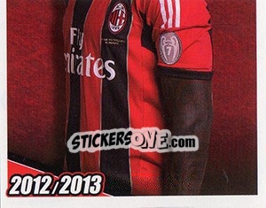 Sticker Sulley Muntari in azione - A.C. Milan 2012-2013 - Footprint