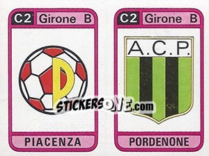 Sticker Scudetto Piacenza / Pordenone - Calciatori 1983-1984 n. 566 - Panini