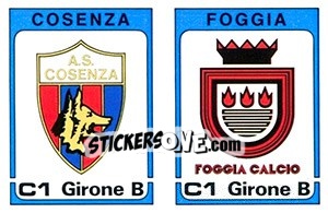 Sticker Scudetto Cosenza / Foggia - Calciatori 1984-1985 n. 536 - Panini