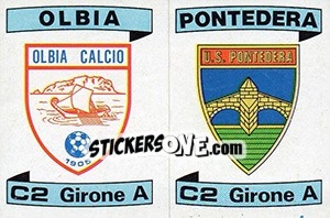 Sticker Scudetto Olbia / Pontedera - Calciatori 1984-1985 n. 554 - Panini