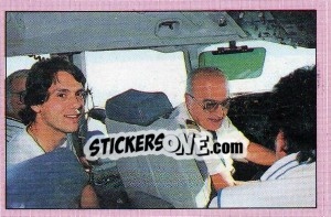 Sticker Di Gennaro in cabina di pilotaggio