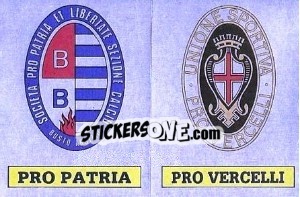 Sticker Scudetto Pro Patria / Pro Vercelli - Calciatori 1985-1986 n. 601 - Panini