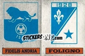 Sticker Scudetto Fidelis Andria / Foligno - Calciatori 1985-1986 n. 605 - Panini