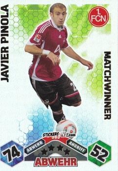 Figurina Javier Pinola - German Football Bundesliga 2010-2011. Match Attax n. 383 - Topps