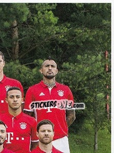 Figurina Team photo - FC Bayern München 2016-2017 - Panini