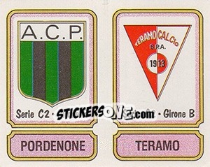 Sticker Scudetto Pordenone / Teramo - Calciatori 1981-1982 - Panini