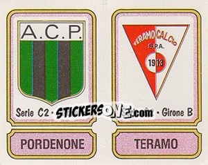 Sticker Scudetto Pordenone / Teramo - Calciatori 1981-1982 n. 547 - Panini