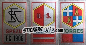 Sticker Scudetto Spezia / Teramo / Torres - Calciatori 1974-1975 n. 613 - Panini