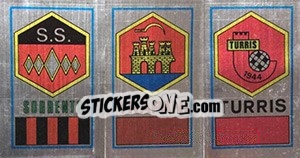 Sticker Scudetto Sorrento / Trapani / Turris - Calciatori 1974-1975 - Panini