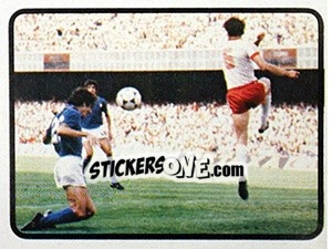 Figurina Italia - Polonia 2-0 - Calciatori 1982-1983 - Panini