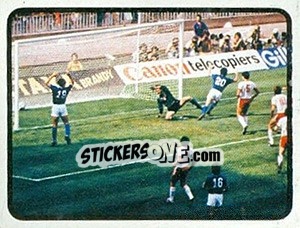 Figurina Italia - Polonia 2-0 - Calciatori 1982-1983 n. 324 - Panini