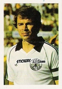 Figurina Bernard Dietz - Euro 1984 n. 7 - Disvenda