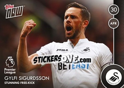 Sticker Gylfi Sigurdsson / Stunning Free-Kick - Premier Gold 2016-2017 - Topps