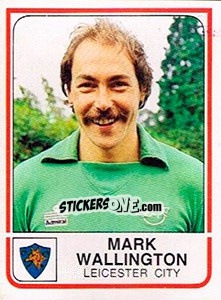 Sticker Mark Wallington - UK Football 1983-1984 n. 104 - Panini