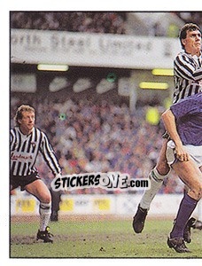 Figurina Action (puzzle 1) - UK Football 1990-1991 n. 410 - Panini