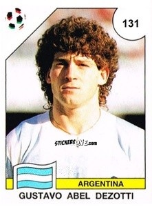 Cromo Gustavo Abel Dezotti - Campeonato De Futebol Mundial 1990 n. 131 - Panini