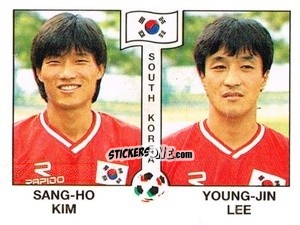 Sticker Sang-Ho Kim / Young-Jin Lee - Campeonato De Futebol Mundial 1990 n. 322 - Panini