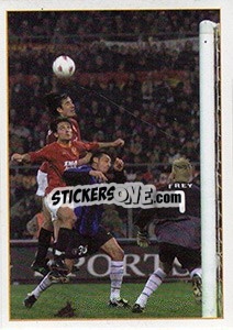 Figurina Roma - Inter 3-2 - Roma 2000-2001 n. 76 - Panini