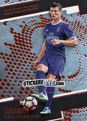 Sticker Toni Kroos - Revolution Soccer 2017 n. 10 - Panini