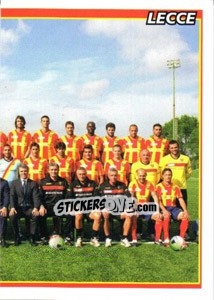 Figurina Squadra/2 (Lecce) - Calciatori 2010-2011 - Panini