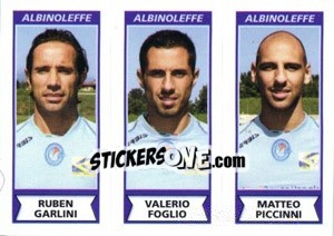 Sticker Ruben Garlini / Valerio Foglio / Matteo Piccinni - Calciatori 2010-2011 n. 484 - Panini