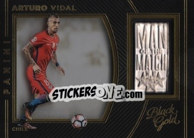 Sticker Arturo Vidal - Black Gold Soccer 2016-2017 - Panini