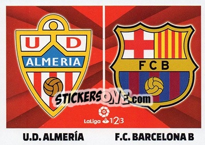 Sticker Escudos LaLiga 1|2|3 - Almería / FC Barcelona B (2) - Liga Spagnola 2017-2018 n. 672 - Colecciones ESTE