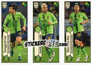Sticker Lee Dong-gook / Edu / Kim Shin-wook - FIFA 365: 2017-2018 n. 528 - Panini