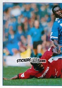 Cromo Daniel Amokachi (Action 1/2) - Premier League Inglese 1994-1995 - Merlin