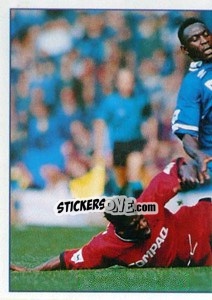 Sticker Daniel Amokachi (Action 1/2) - Premier League Inglese 1994-1995 n. 167 - Merlin
