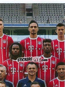 Sticker Mannschaft (puzzle 3) - FC Bayern München 2017-2018 n. 4 - Panini