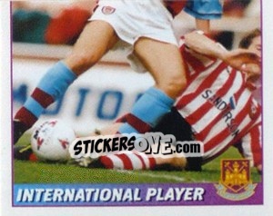 Figurina Florin Raducioiu (International Player - 2/2) - Premier League Inglese 1996-1997 - Merlin
