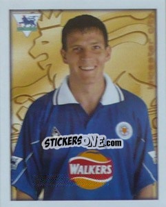 Cromo Phil Gilchrist - Premier League Inglese 2000-2001 - Merlin