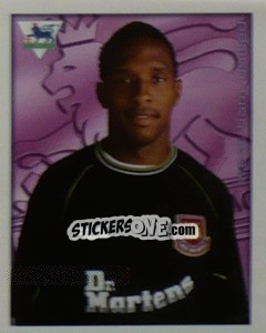 Figurina Shaka Hislop - Premier League Inglese 2000-2001 - Merlin