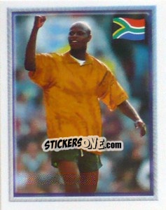 Sticker Philomen Masinga (Player to Watch) - England 1998 - Merlin
