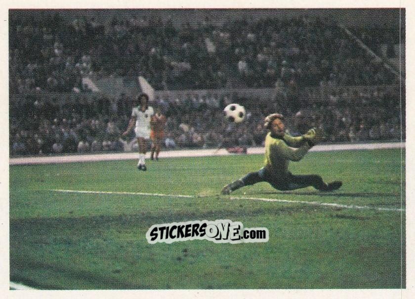 Sticker Finale v FC Liverpool
