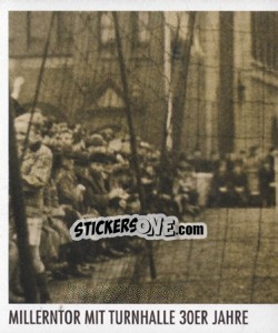 Sticker Millerntor mit Turnhalle 30er Jahre (Puzzle) - St. Pauli 2010-2011 n. 130 - Panini