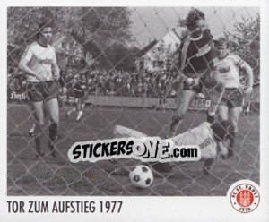 Sticker Tor zum Aufstieg 1977 - St. Pauli 2010-2011 n. 142 - Panini