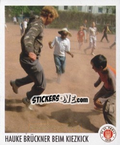 Sticker Hauke Brückner beim Kiezkick - St. Pauli 2010-2011 n. 160 - Panini