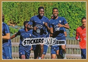 Sticker Samuel Umtiti en action - Team France 2018. Fiers d'être Bleus - Panini