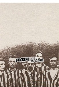 Cromo Formazione prima che il gioco con l'ITK Budapest (Puzzle) - Inter Story Dal 1908 Al 1930 - Masters Edizioni