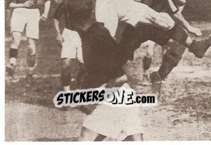Sticker Carmignato respinge su Moretti in un derby (Puzzle) - Inter Story Dal 1908 Al 1930 n. 218 - Masters Edizioni