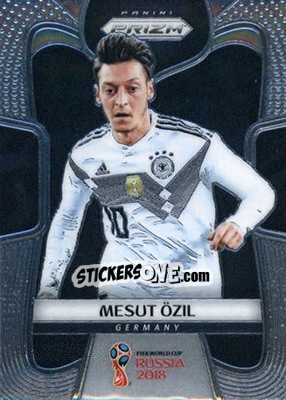 Sticker Mesut Ozil - FIFA World Cup Russia 2018. Prizm - Panini