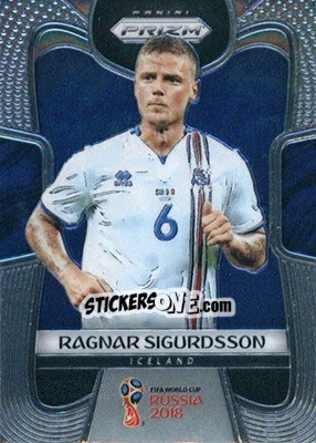 Sticker Ragnar Sigurdsson - FIFA World Cup Russia 2018. Prizm - Panini