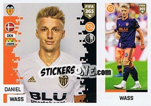 Sticker Daniel Wass - FIFA 365: 2018-2019. Blue backs - Panini
