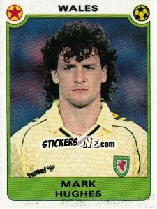 Cromo Mark Hughes (Wales) - Football Egypt 1988-1989 - Panini