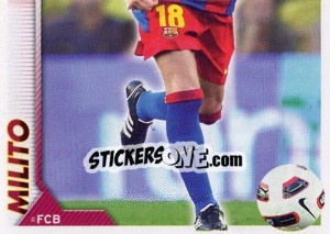 Cromo Milito in action (2 of 2) - FC Barcelona 2010-2011 - Panini