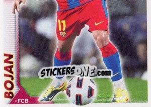 Cromo Bojan in action (2 of 2) - FC Barcelona 2010-2011 - Panini