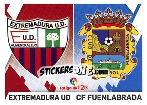 Sticker Escudos LaLiga 1|2|3 - Extremadura / Fuenlabrada (4) - Liga Spagnola 2019-2020 n. 664 - Colecciones ESTE