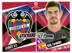 Sticker Escudo / Raul Fernandez - Liga 2017-2018. South America n. 197 - Panini